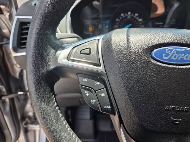 Used 2021 Ford Edge Titanium FWD image 29