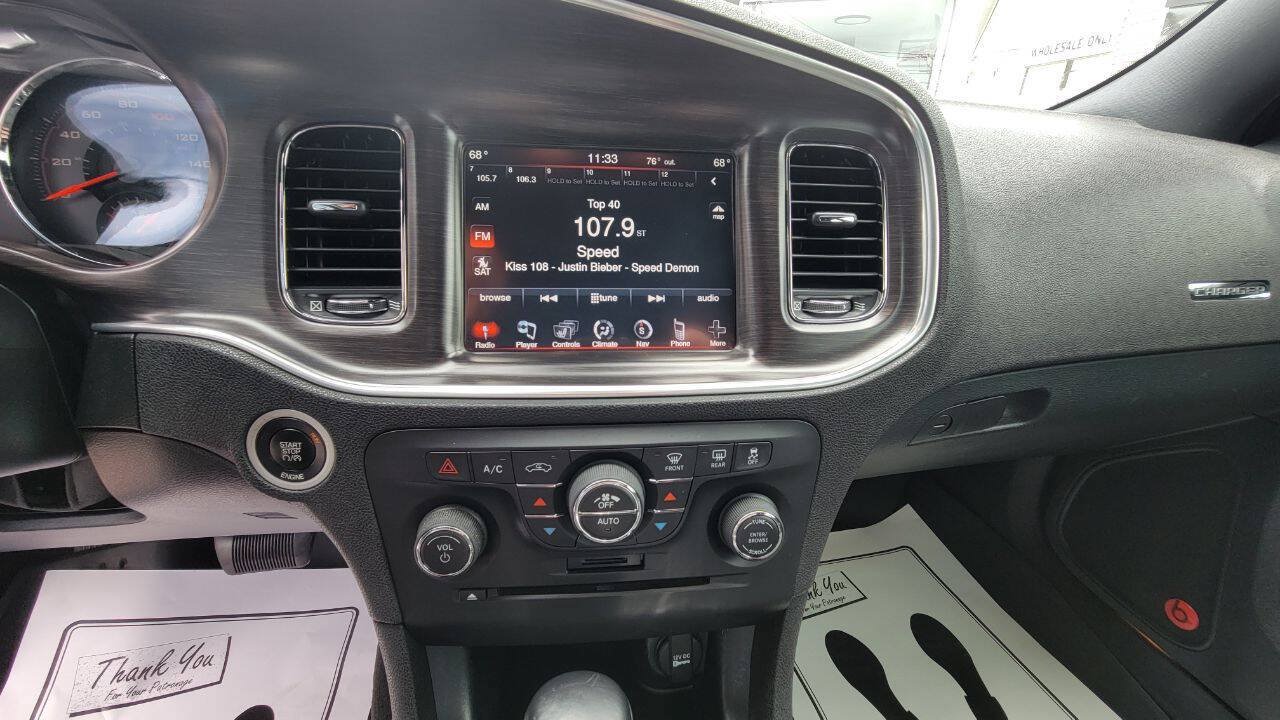 Used 2014 Dodge Charger R/T RWD image 15