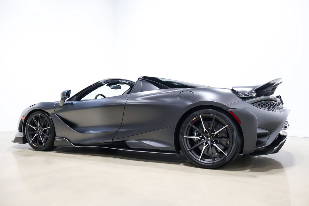 Used 2022 McLaren 765LT RWD image 43