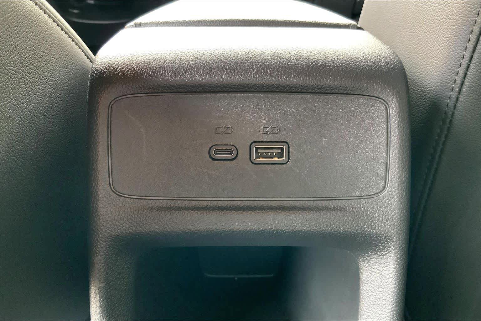Used 2024 Buick Envista Preferred w/ Convenience I Package FWD image 30