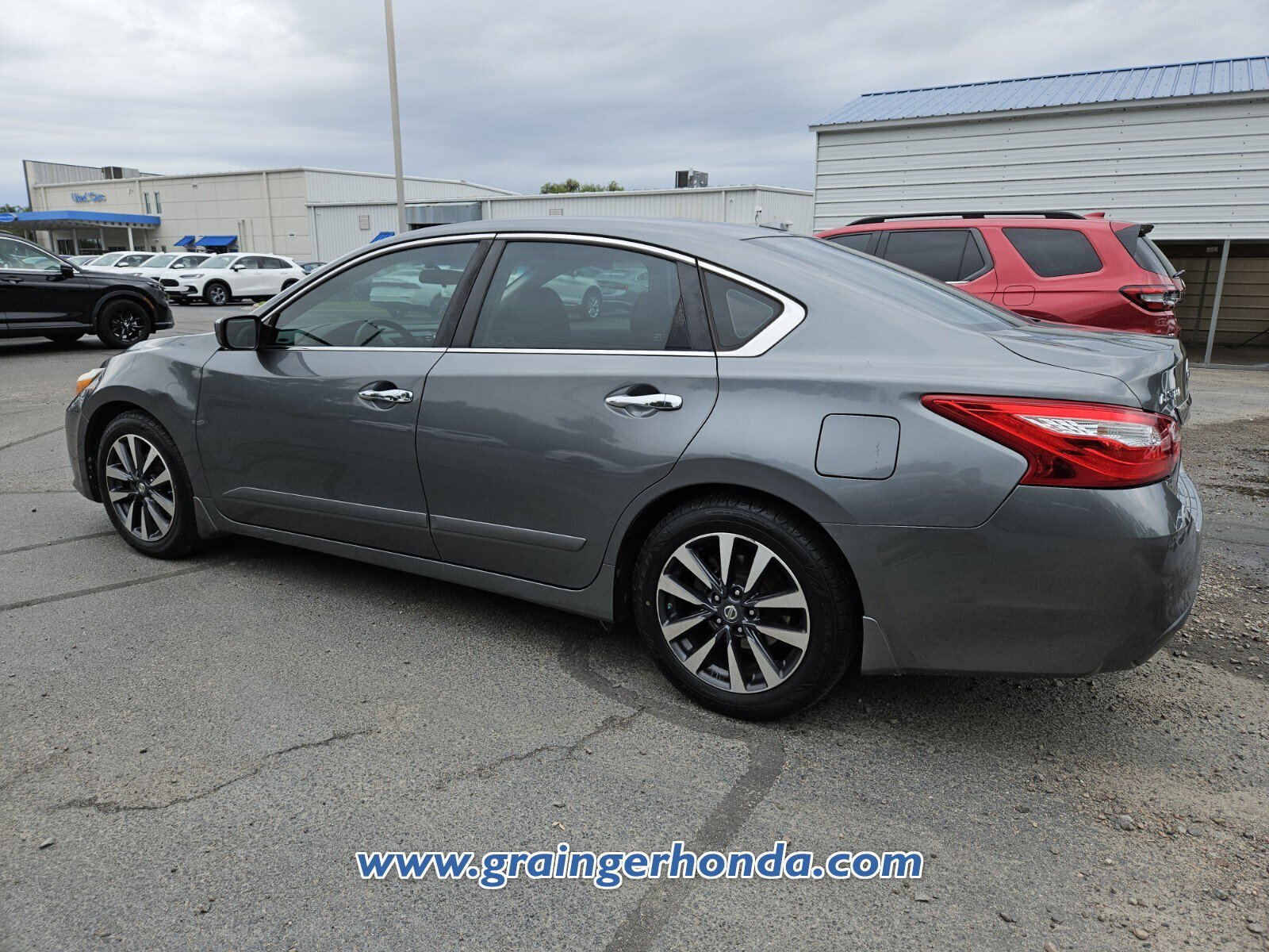Used 2017 Nissan Altima 2.5 SV FWD image 10