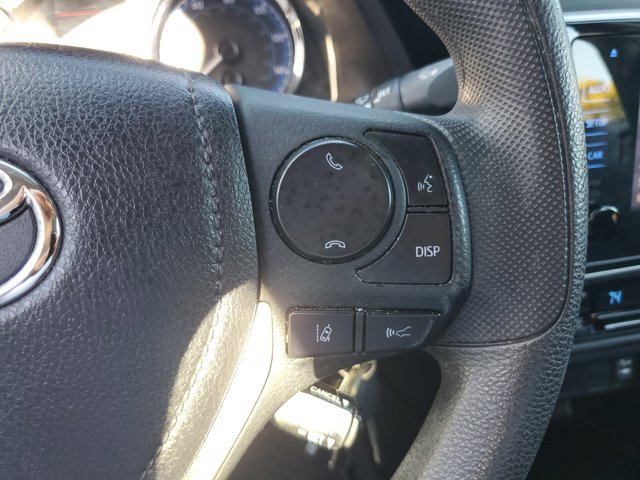 Used 2019 Toyota Corolla LE image 30