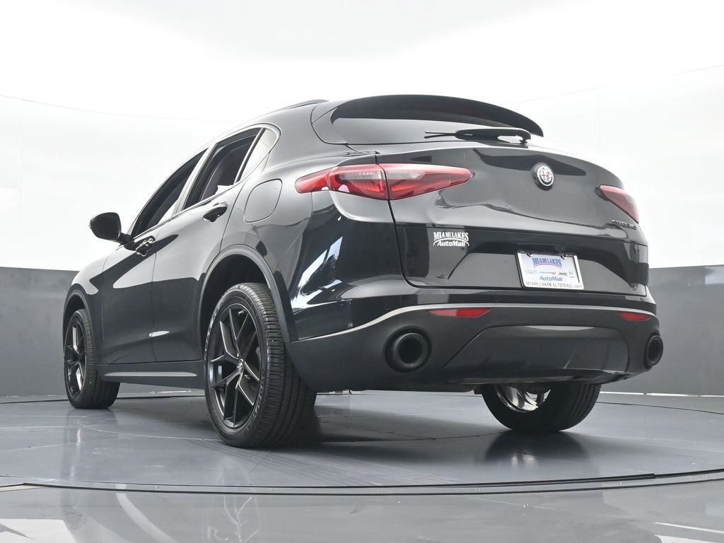 Used 2019 Alfa Romeo Stelvio w/ Nero Edizione image 58
