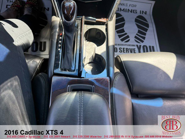 Used 2016 Cadillac XTS Premium AWD/4WD image 21