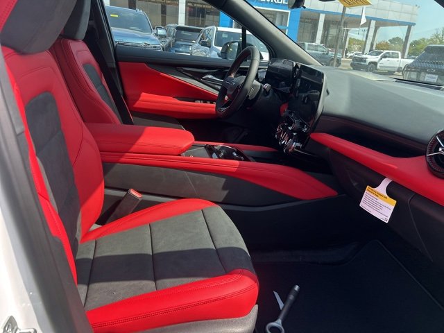 New 2025 Chevrolet Blazer EV RS image 33