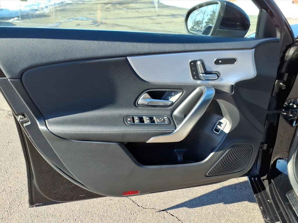 Used 2022 Mercedes-Benz A 220 A 220 image 14
