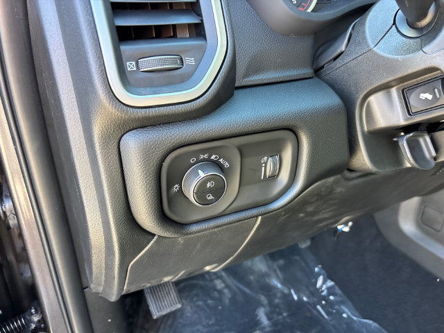 New 2027 RAM 2500 Big Horn AWD/4WD image 15