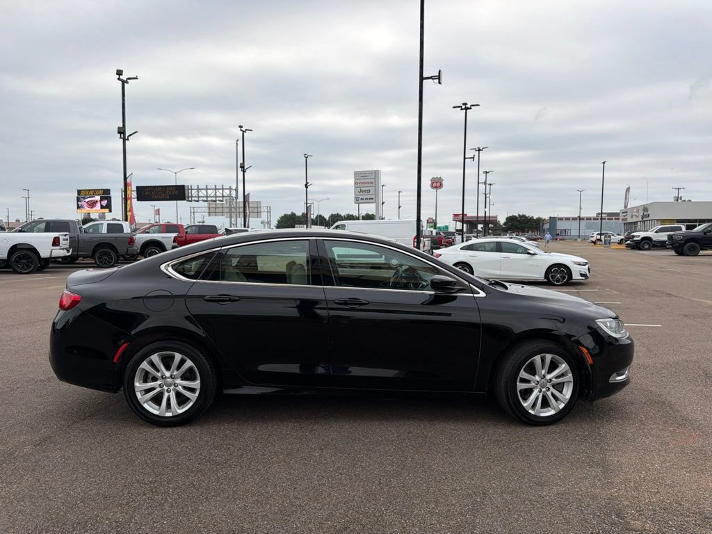 Used 2016 Chrysler 200 Limited w/ Anniversary Edition FWD image 7