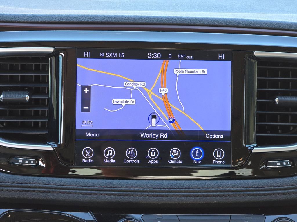 Used 2017 Chrysler Pacifica Limited w/ Tire & Wheel Group image 6