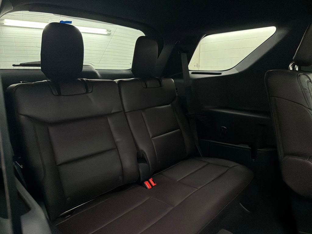 New 2026 Ford Explorer Platinum w/ LUX Leather Package image 32