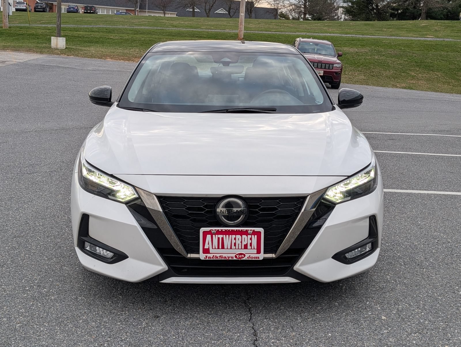 Used 2023 Nissan Sentra SR w/ Electronics Package FWD image 8