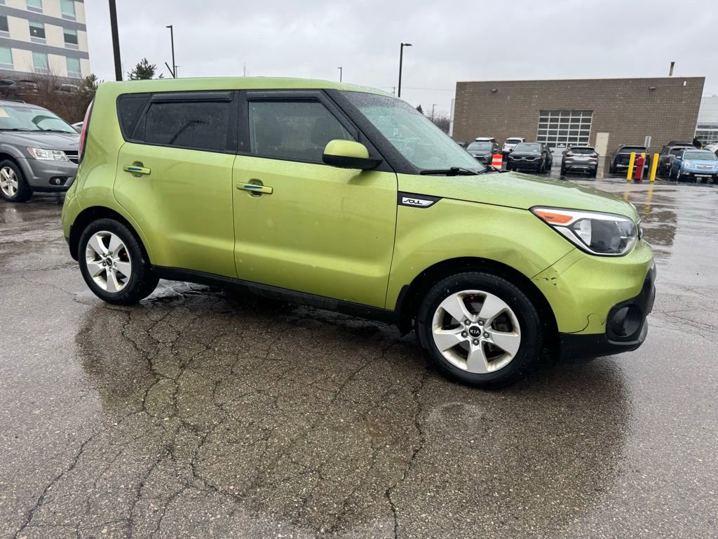 Used 2018 Kia Soul image 18