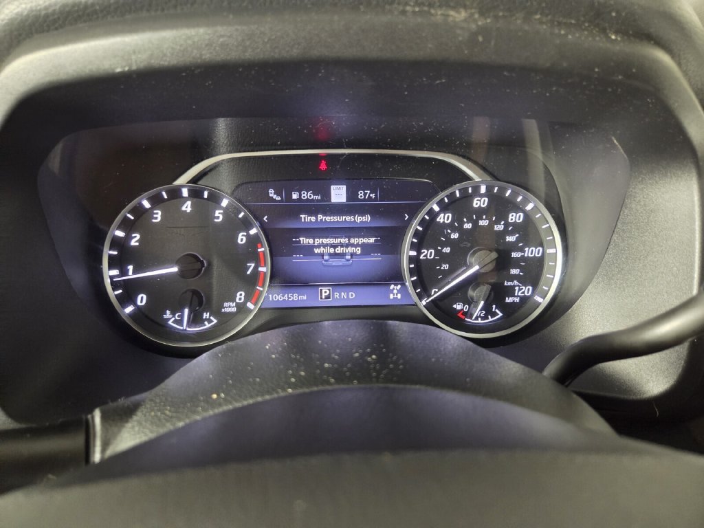 Used 2021 Nissan Titan SV w/ SV Convenience Package AWD/4WD image 16