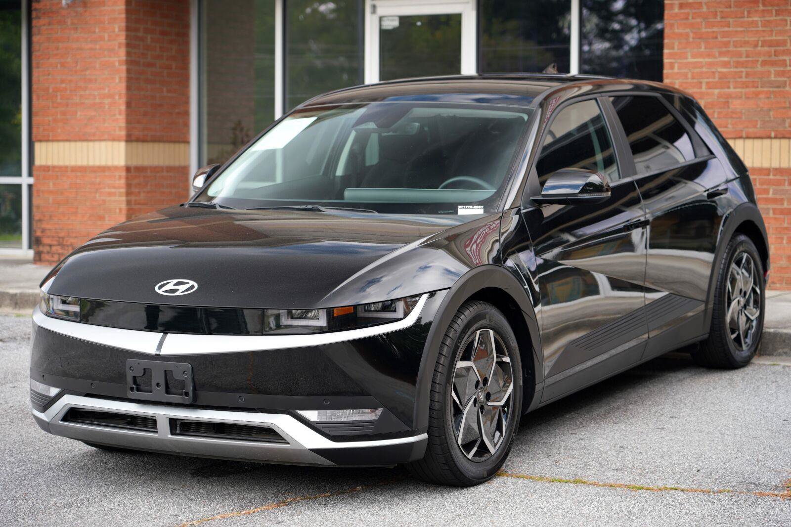 Used 2024 Hyundai Ioniq 5 SEL RWD image 44