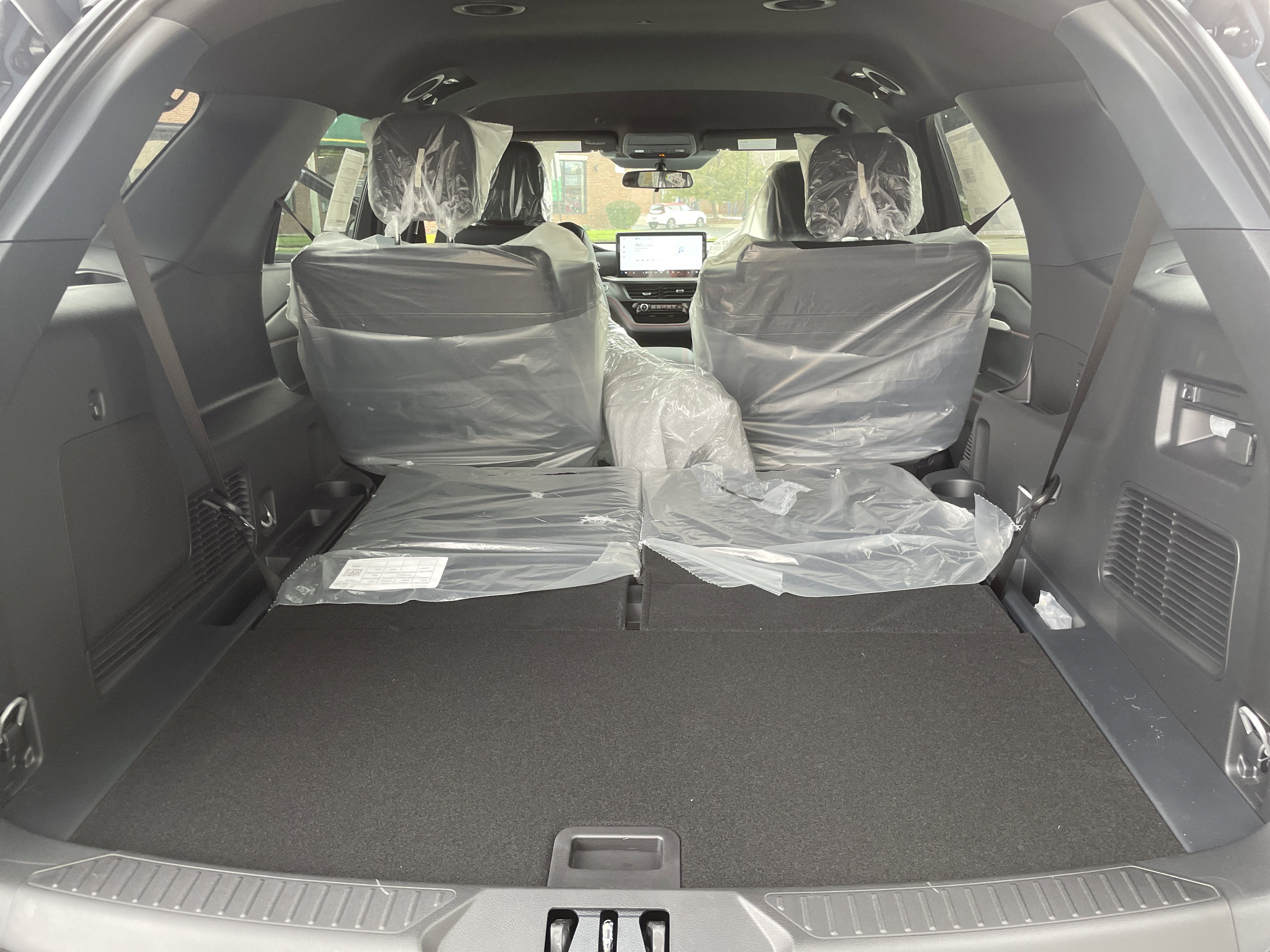 New 2026 Ford Explorer ST-Line image 14