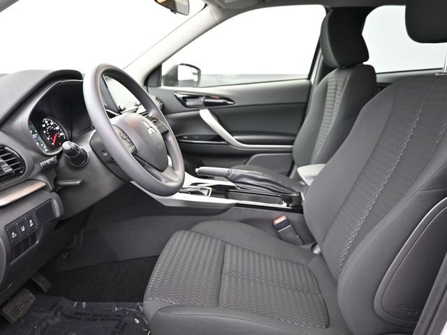 New 2026 Mitsubishi Eclipse Cross LE AWD/4WD image 7