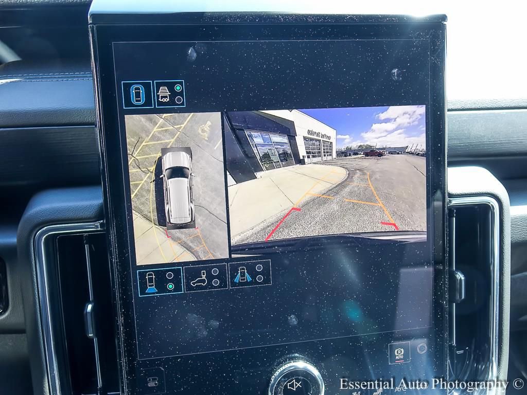 New 2026 GMC Yukon Denali w/ Sun & Power Step Package AWD/4WD image 20