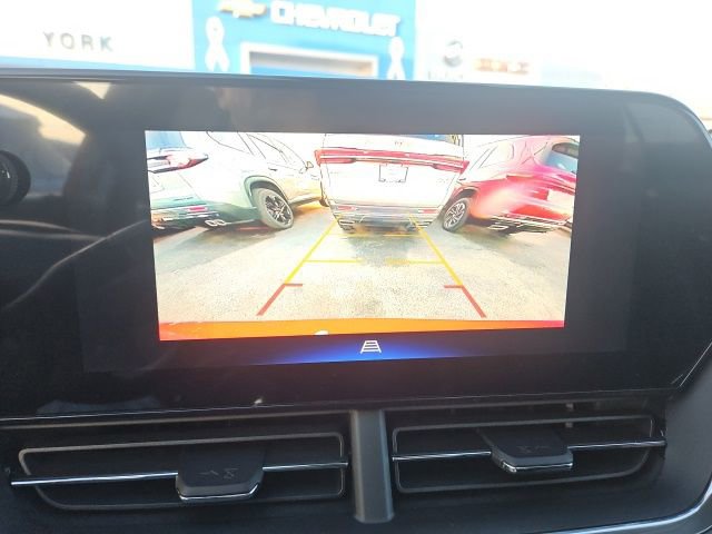 New 2026 Chevrolet Trax LT w/ Driver Confidence Package image 24