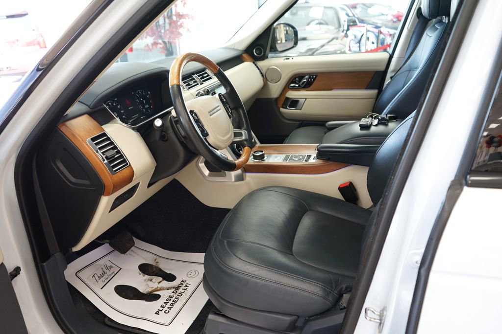 Used 2019 Land Rover Range Rover Long Wheelbase Supercharged image 33