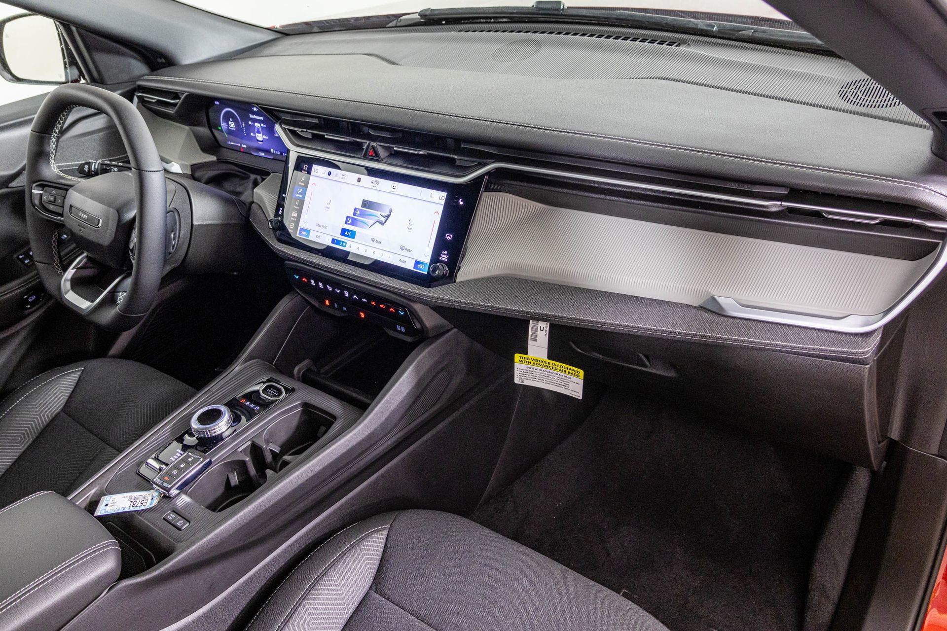 New 2026 Jeep Cherokee Laredo AWD/4WD image 40