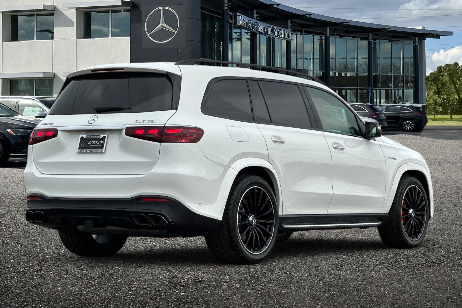 New 2026 Mercedes-Benz GLS 63 AMG 4MATIC image 4