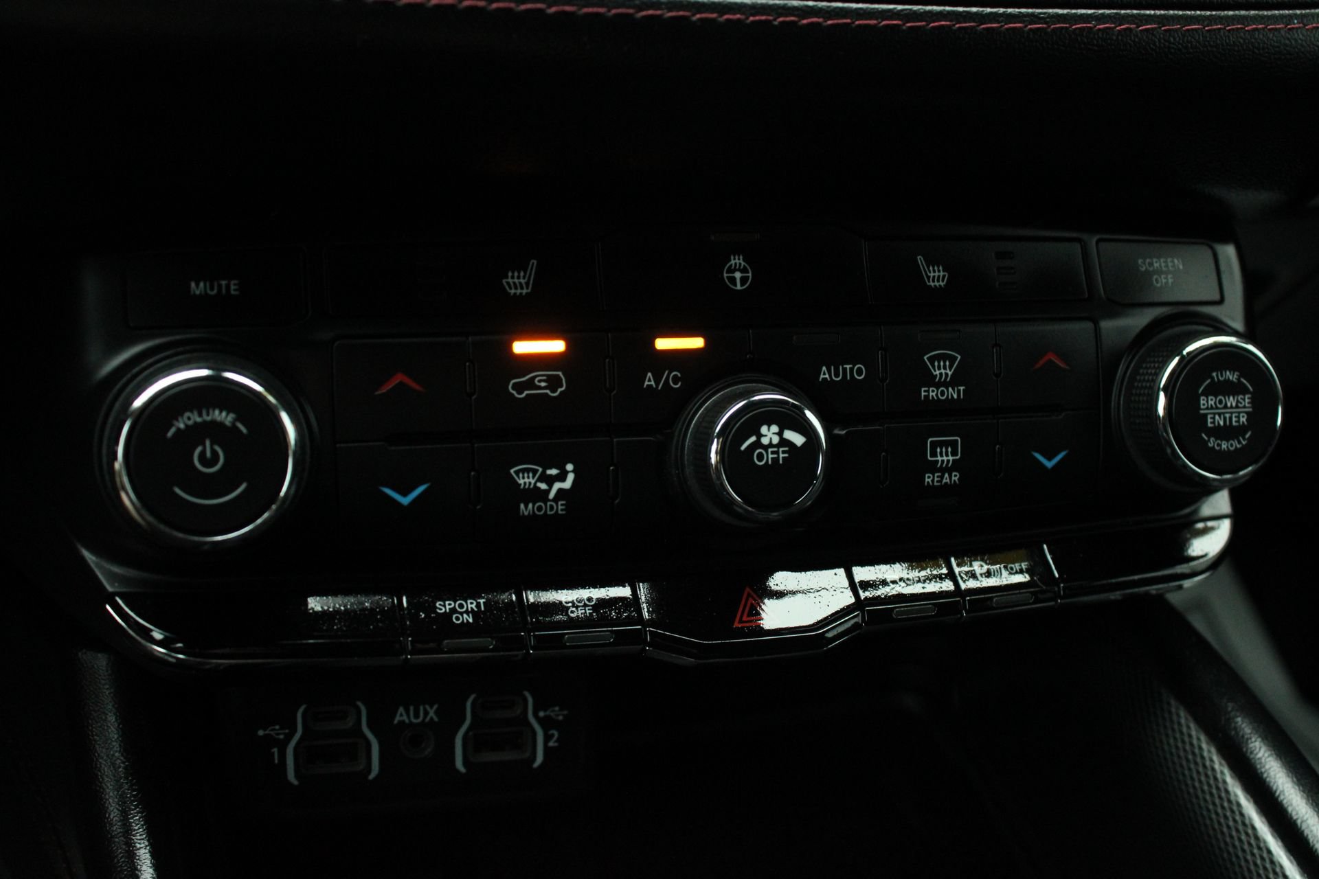 Used 2021 Dodge Durango R/T w/ Blacktop Package AWD/4WD image 44