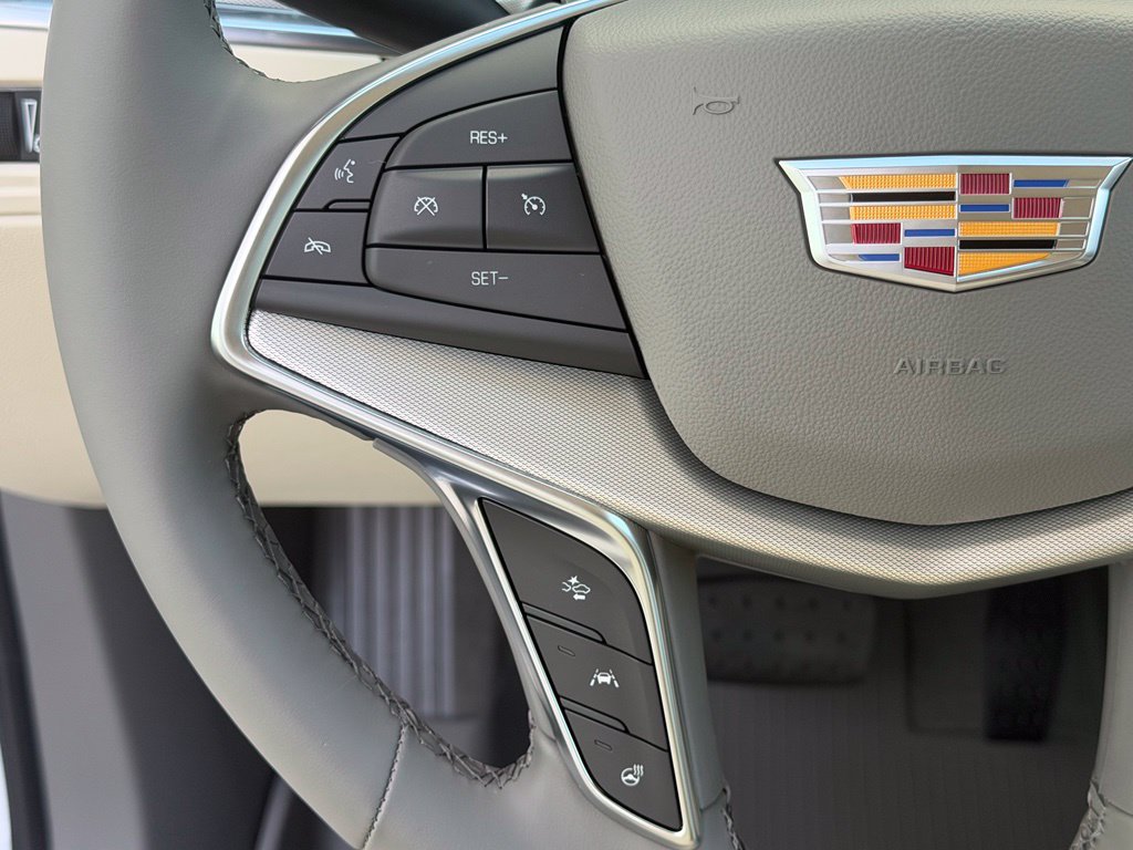 New 2026 Cadillac XT5 Premium Luxury w/ Driver Assist Package FWD image 29
