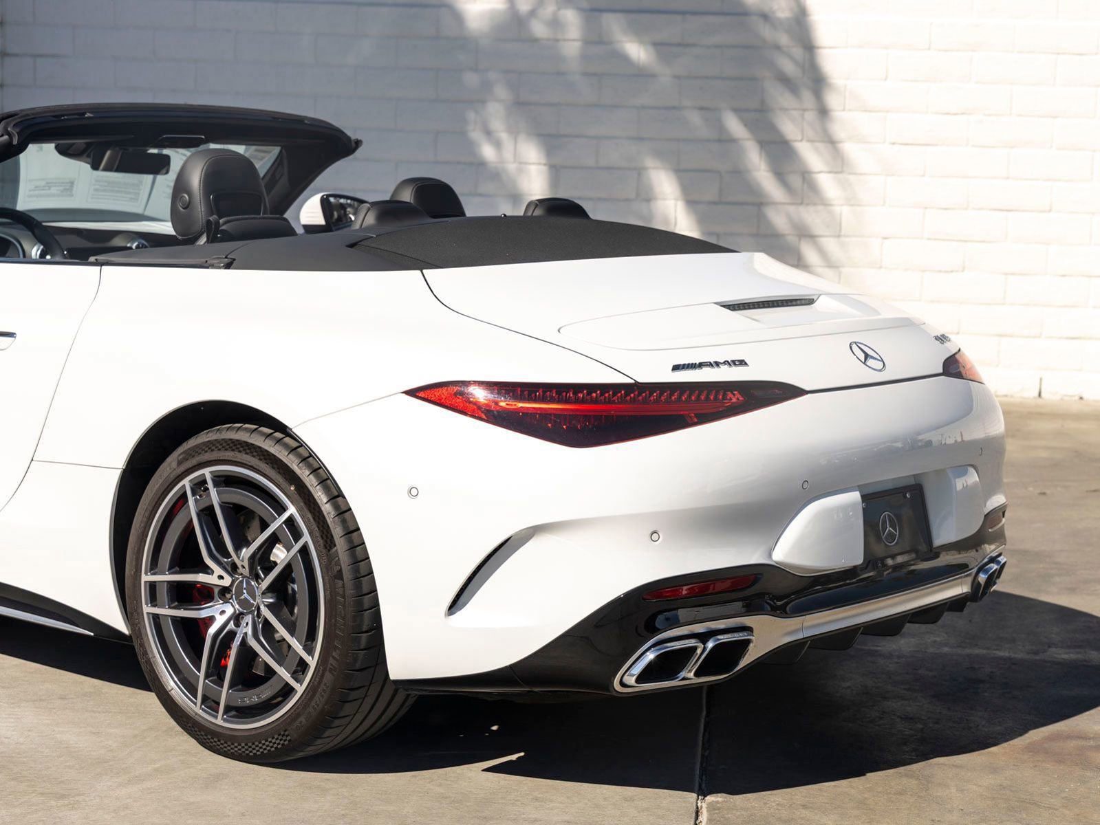 Used 2024 Mercedes-Benz SL 55 AMG 4MATIC image 9