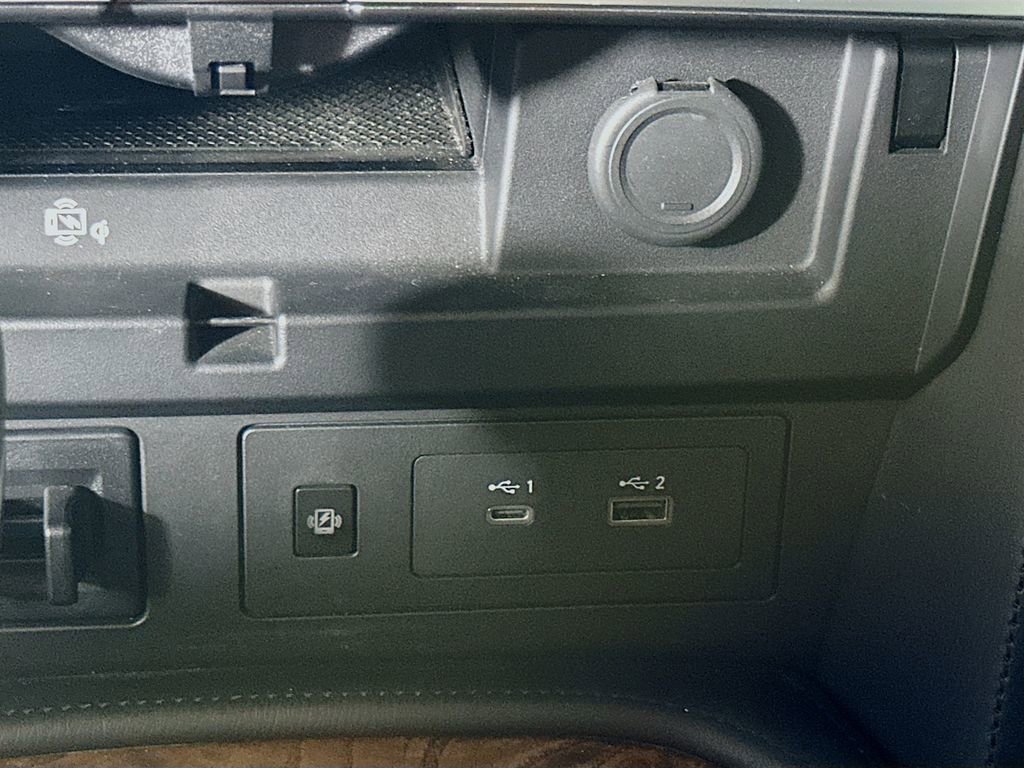 Used 2023 Nissan Armada SL w/ Cargo Package image 34