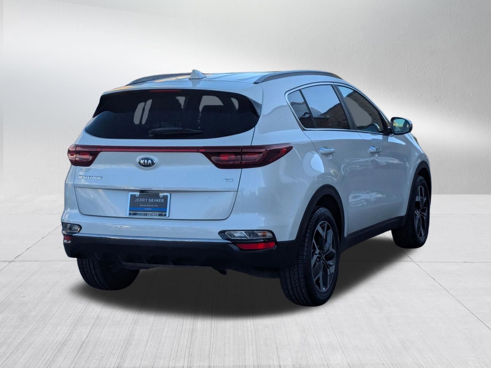 Used 2020 Kia Sportage EX FWD image 5