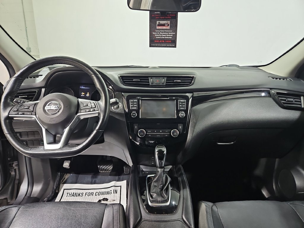 Used 2018 Nissan Rogue Sport SL FWD image 13