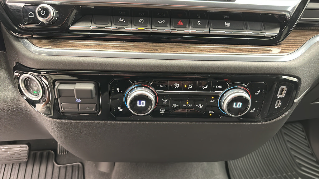 Used 2025 GMC Sierra 1500 Elevation AWD/4WD image 19
