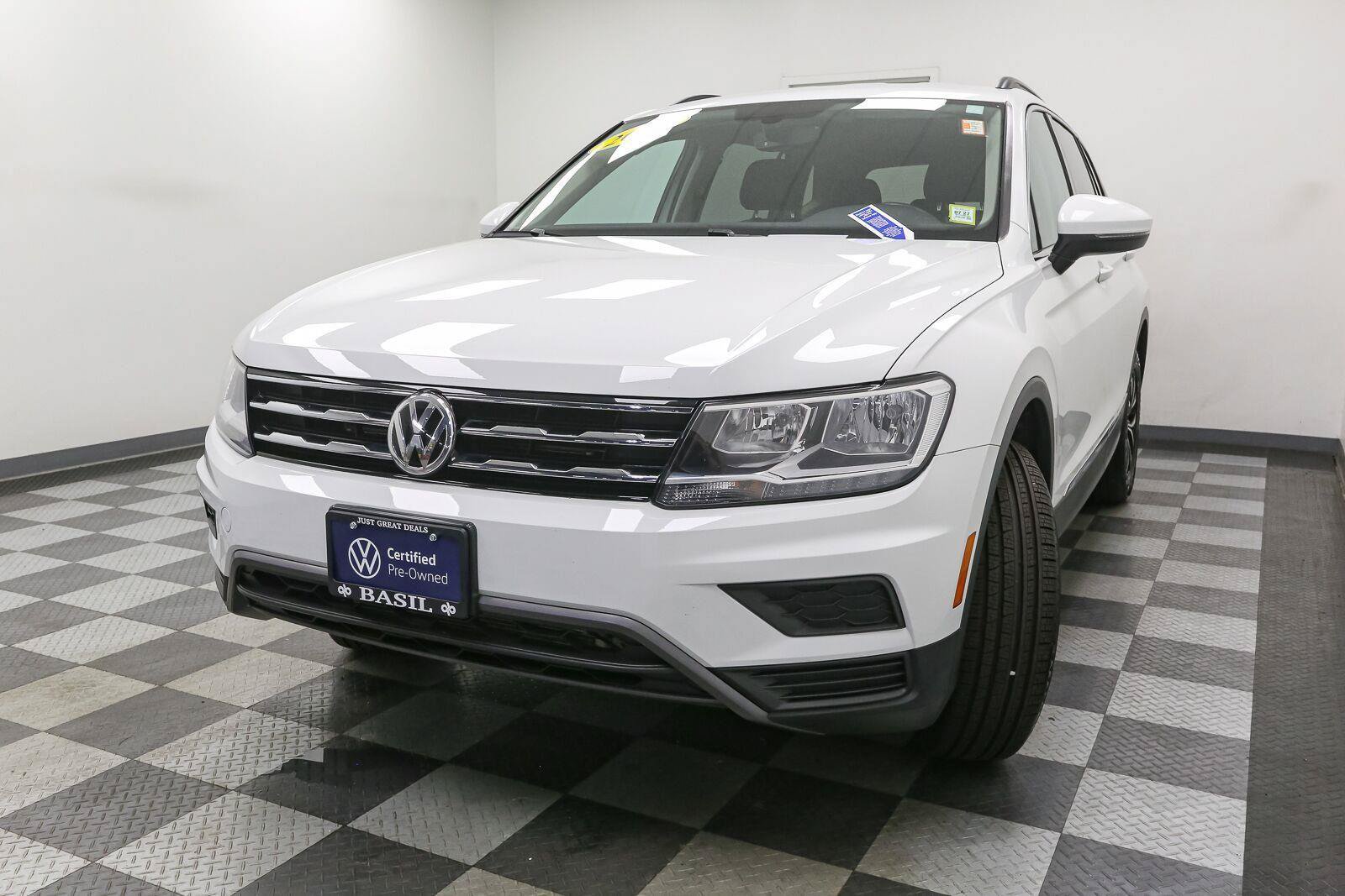 Certified 2021 Volkswagen Tiguan SE AWD/4WD image 5