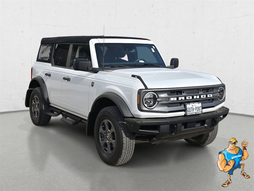 Used 2022 Ford Bronco Big Bend image 3