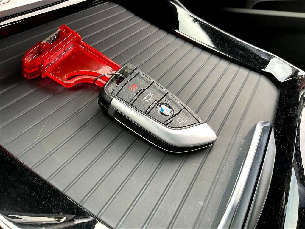 Used 2023 BMW X3 sDrive30i w/ Premium Package RWD image 29