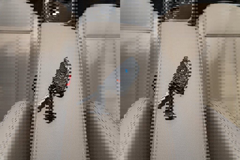 Used 2026 BMW 330i xDrive Sedan w/ Premium Package image 40