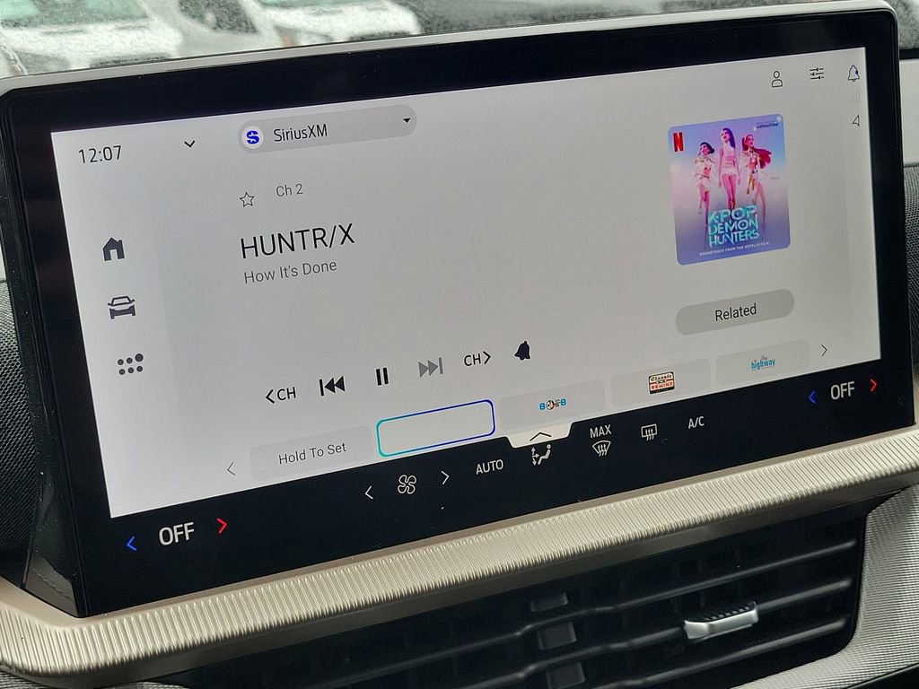 New 2026 Ford Explorer Active image 19