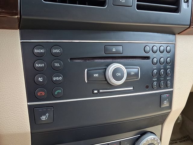 Used 2012 Mercedes-Benz GLK 350 4MATIC image 17