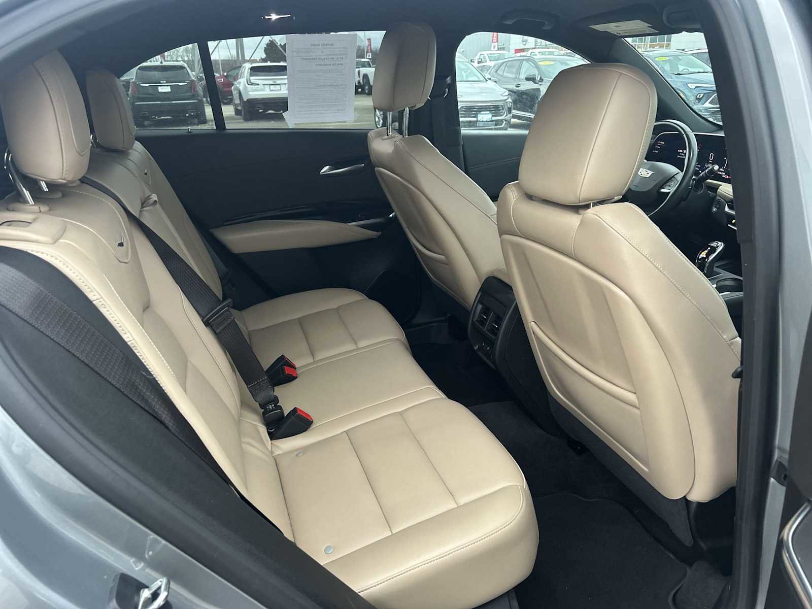 Certified 2024 Cadillac XT4 Luxury w/ Cold Weather Package image 26