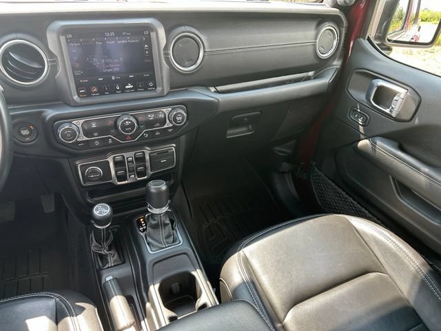 Used 2021 Jeep Gladiator Overland w/ Uconnect 4C Nav & Sound Group AWD/4WD image 14