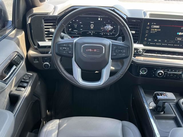 Used 2023 GMC Sierra 1500 SLT w/ SLT Premium Package AWD/4WD image 17