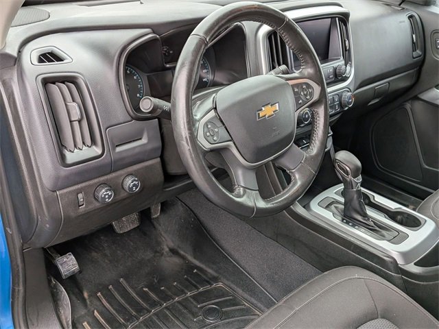 Used 2022 Chevrolet Colorado LT w/ LT Convenience Package image 11