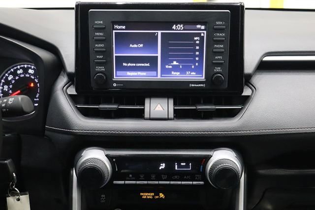 Used 2021 Toyota RAV4 LE image 26