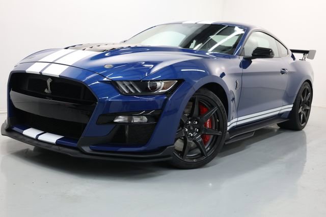 Used 2022 Ford Mustang Shelby GT500 w/ Carbon Fiber Track Pack RWD image 54