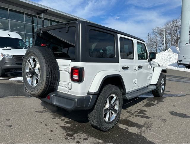 Used 2018 Jeep Wrangler Unlimited Sahara image 7