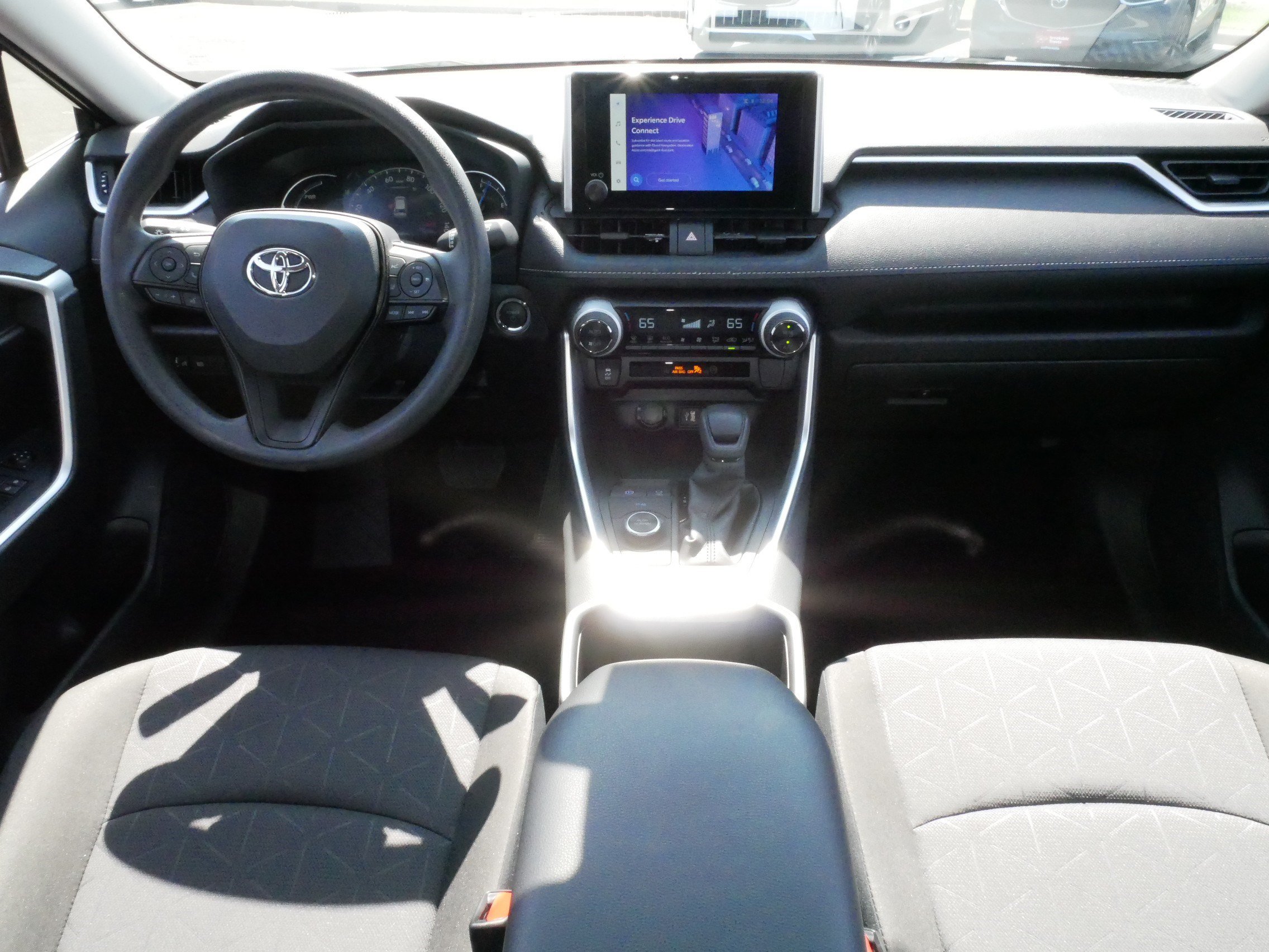 Certified 2025 Toyota RAV4 XLE AWD/4WD image 10
