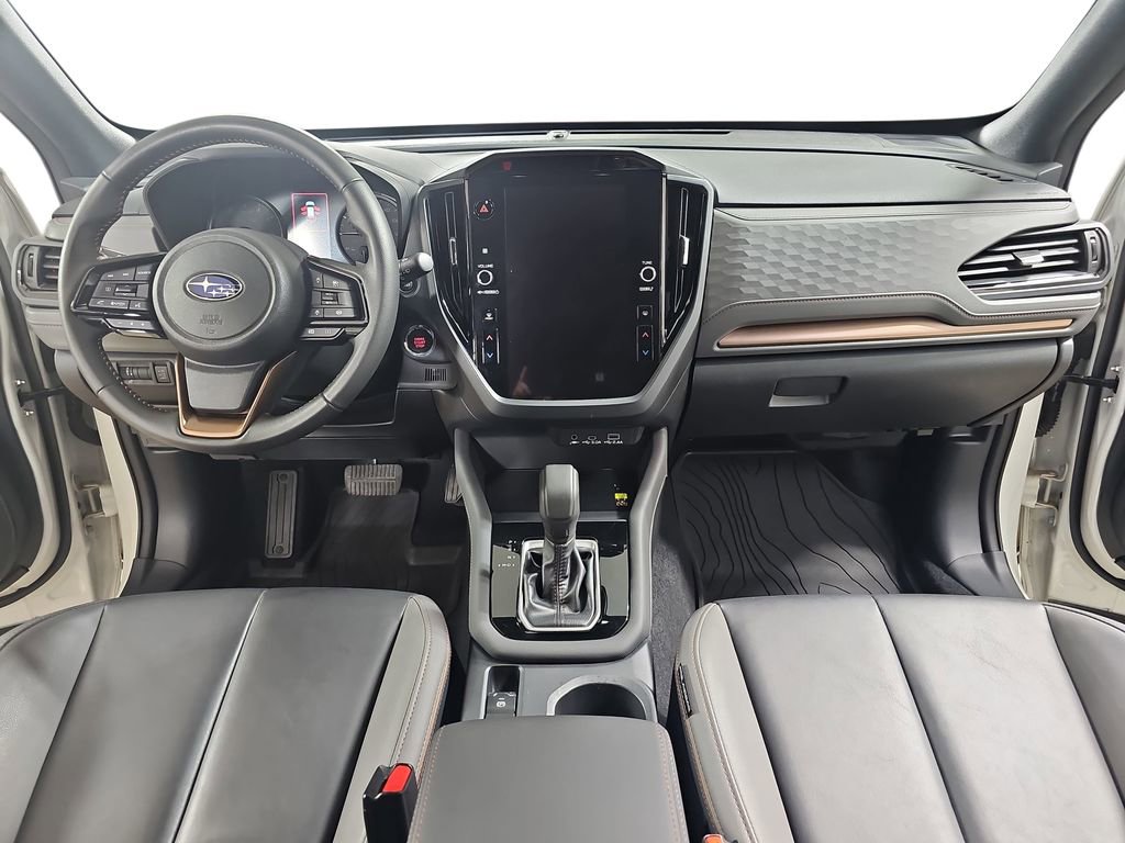 Used 2025 Subaru Forester Sport image 11