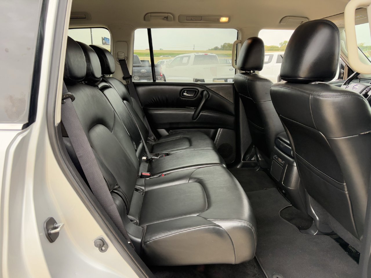 Used 2024 Nissan Armada SV RWD image 27
