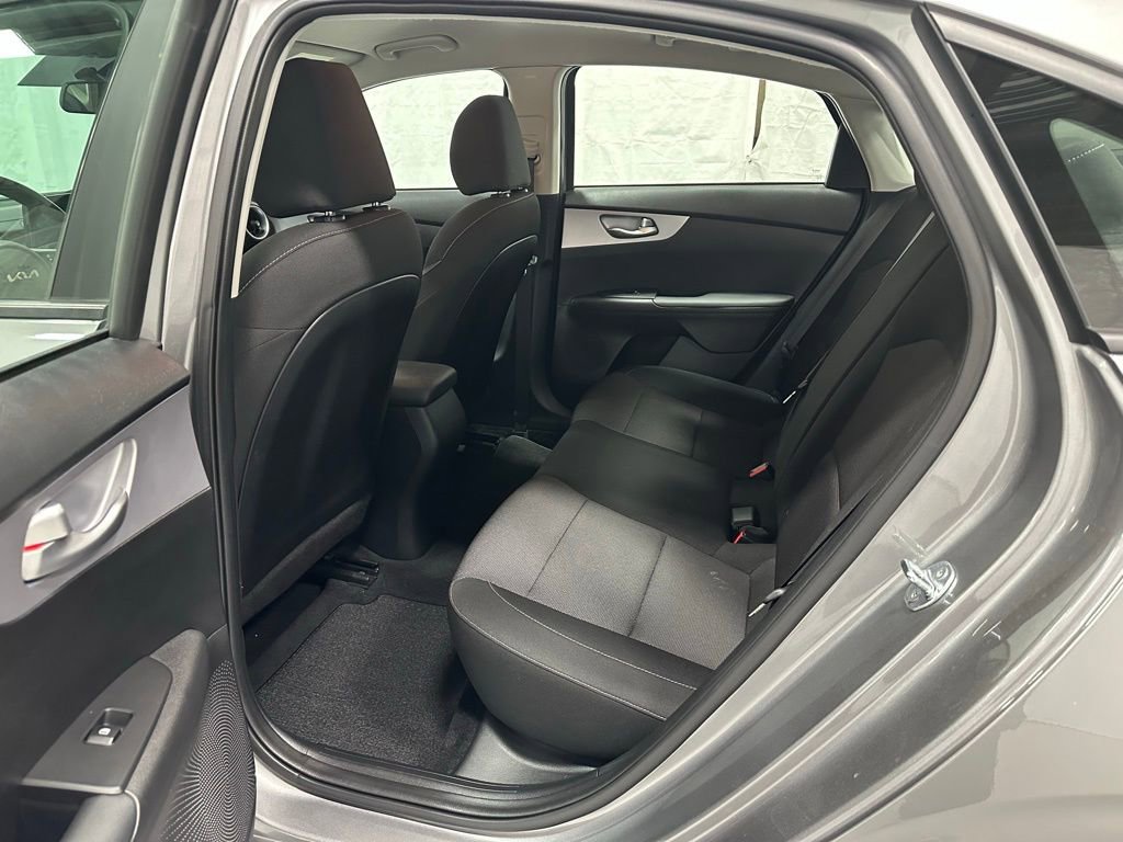 Used 2024 Kia Forte LXS image 37