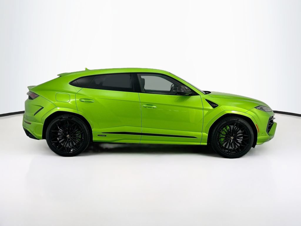 Used 2025 Lamborghini Urus SE AWD/4WD image 4
